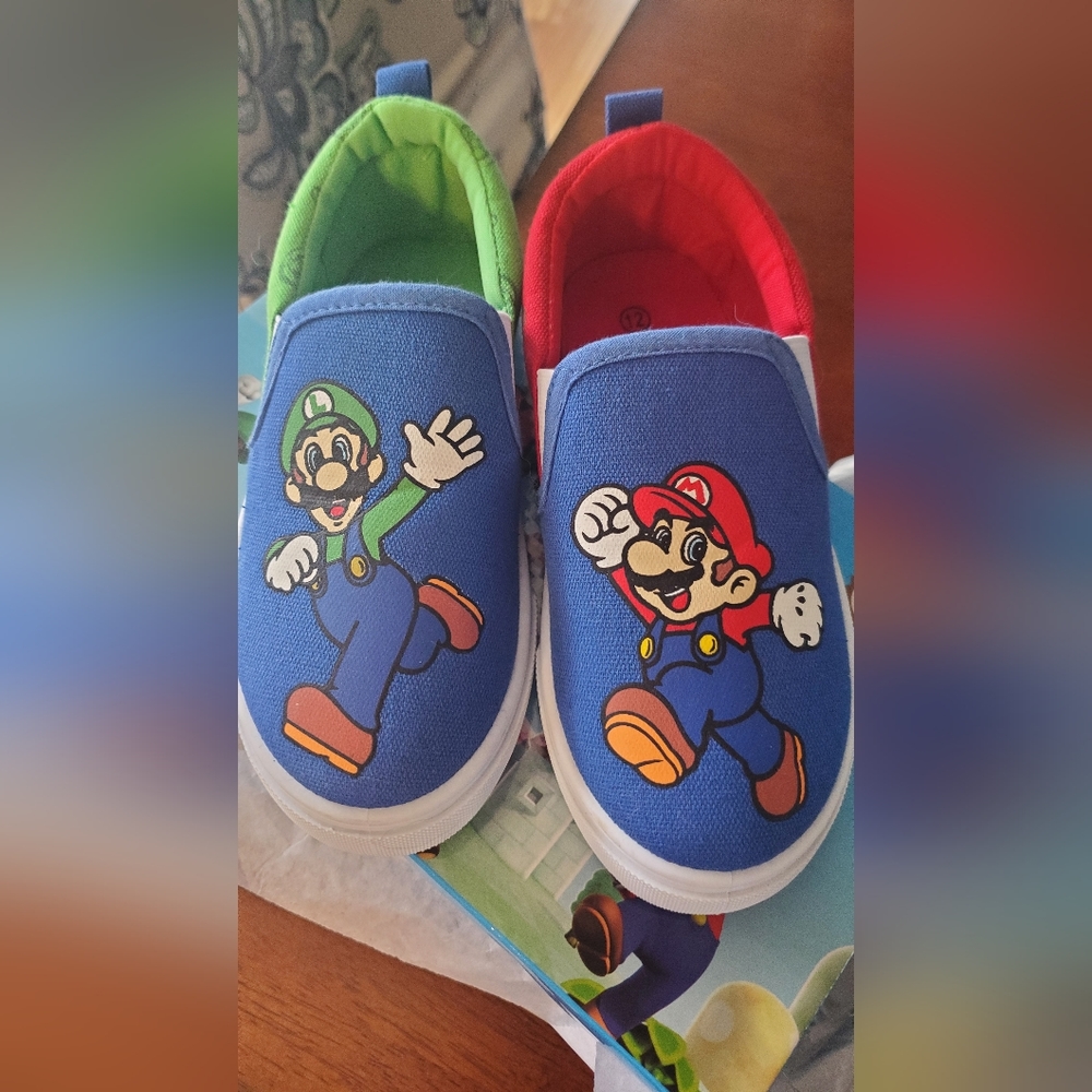 Super Mario Slides - Boys